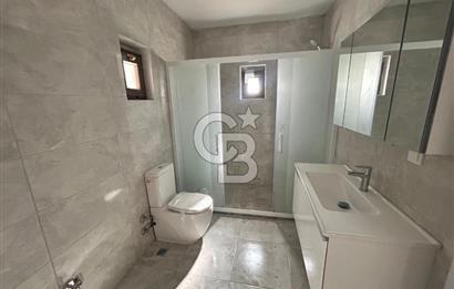 Bitezde full deniz manzaralı 3 teraslı site içinde villa