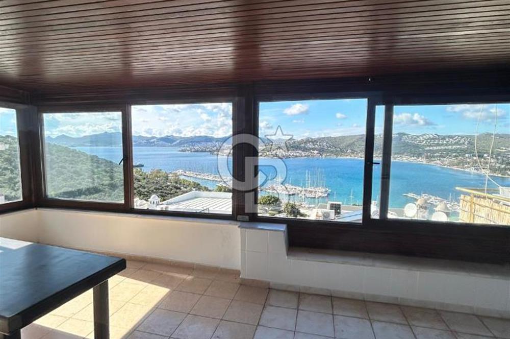 Bitezde full deniz manzaralı 3 teraslı site içinde villa