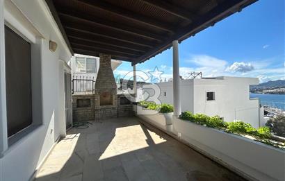 Bitezde full deniz manzaralı 3 teraslı site içinde villa