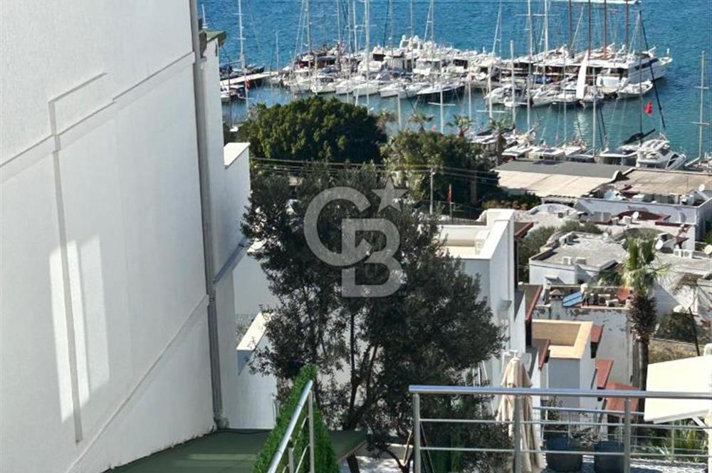 Bitezde full deniz manzaralı 3 teraslı site içinde villa