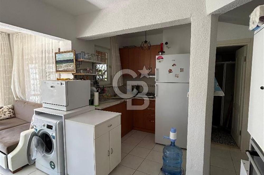 Denize Sıfır Raykent Sitesinde 1+1 Yazlık Daire - Üst Kat