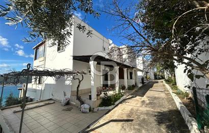 Bitezde full deniz manzaralı 3 teraslı site içinde villa