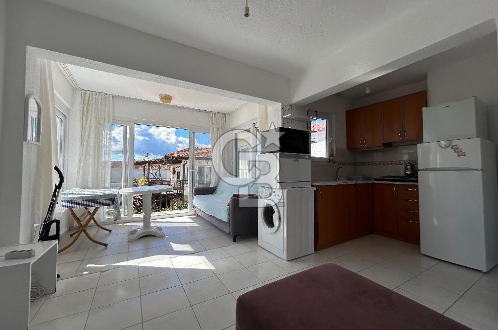 Denize Sıfır Raykent Sitesinde 1+1 Yazlık Daire - Bahçe Katı