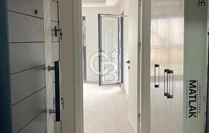 TREN YOLU ÜZERİNDE FEVZİPAŞA CADDESİNDE SATILIK 3+1 DAİRE