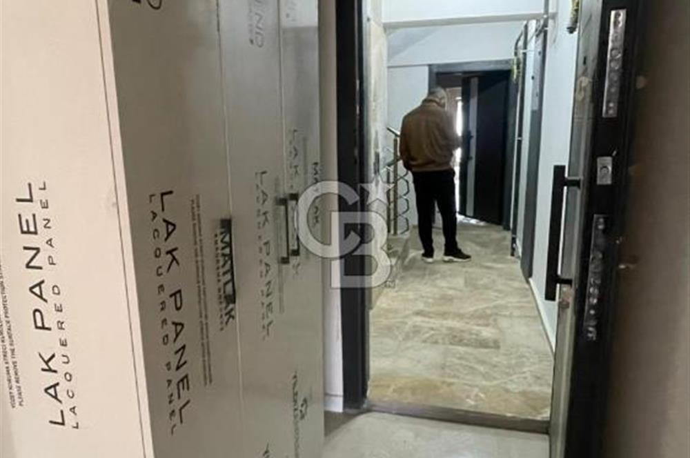 TREN YOLU ÜZERİNDE FEVZİPAŞA CADDESİNDE SATILIK 3+1 DAİRE