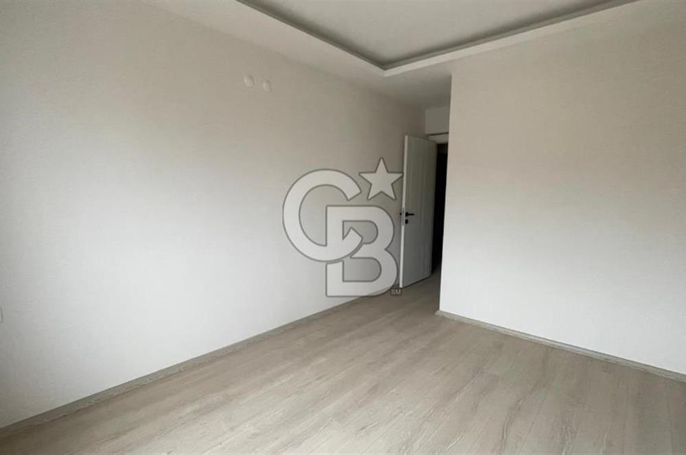 TREN YOLU ÜZERİNDE FEVZİPAŞA CADDESİNDE SATILIK 2+1 DAİRE