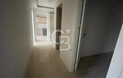 TREN YOLU ÜZERİNDE FEVZİPAŞA CADDESİNDE SATILIK 2+1 DAİRE