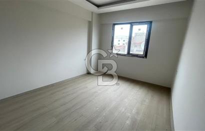 TREN YOLU ÜZERİNDE FEVZİPAŞA CADDESİNDE SATILIK 3+1 DAİRE