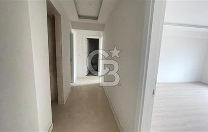TREN YOLU ÜZERİNDE FEVZİPAŞA CADDESİNDE SATILIK 3+1 DAİRE