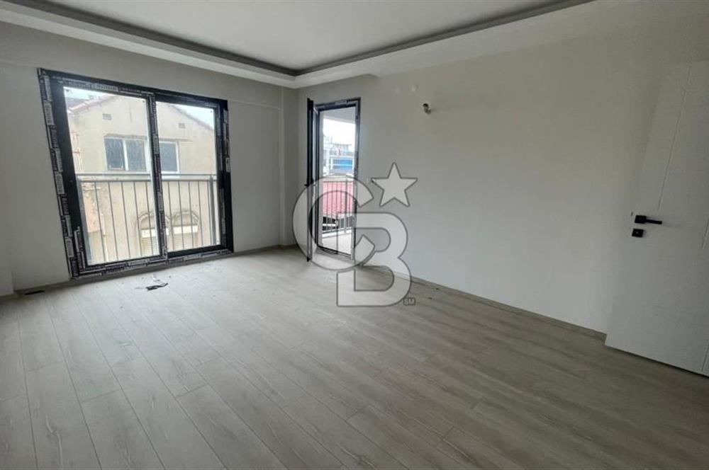 TREN YOLU ÜZERİNDE FEVZİPAŞA CADDESİNDE SATILIK 2+1 DAİRE