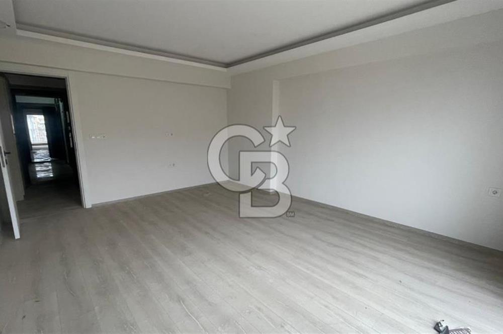 TREN YOLU ÜZERİNDE FEVZİPAŞA CADDESİNDE SATILIK 3+1 DAİRE
