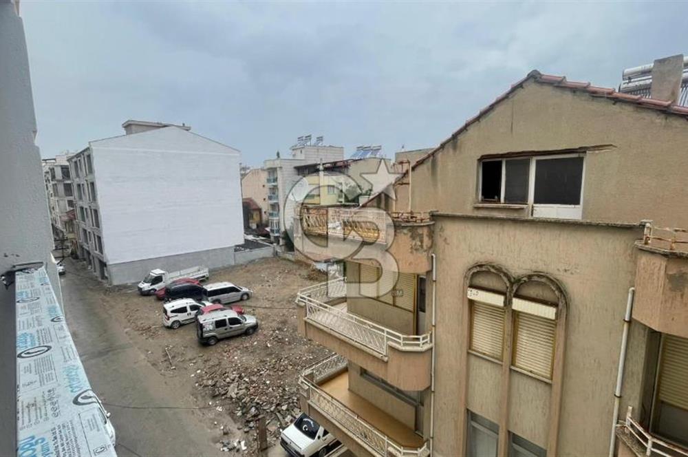 TREN YOLU ÜZERİNDE FEVZİPAŞA CADDESİNDE SATILIK 3+1 DAİRE
