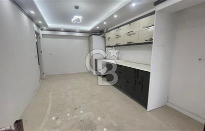 TREN YOLU ÜZERİNDE FEVZİPAŞA CADDESİNDE SATILIK 3+1 DAİRE