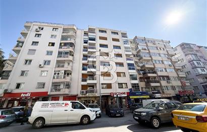 Mithatpaşa Cad Köprü'de Deniz Manzaralı Arakat 3+1 Satılık Daire