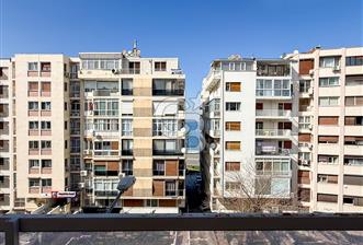 Mithatpaşa Cad Köprü'de Deniz Manzaralı Arakat 3+1 Satılık Daire - 1 - 336140