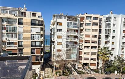 Mithatpaşa Cad Köprü'de Deniz Manzaralı Arakat 3+1 Satılık Daire