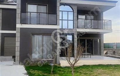 JASSE'DEN KAYNAKLAR MERKEZDE HAVUZLU DUBLEKS 4+1 SATILIK VİLLA