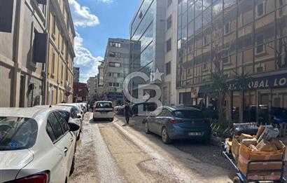 Alsancak'ta Merkezi Konumda Kiralık Ofis