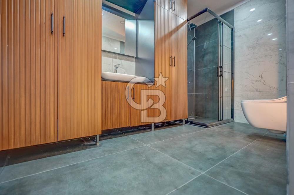 BAYRAMOĞLU PLAJYOLU SOK. DENİZE 20 MT 330 M2 ÖZEL YAPIM DAİRE