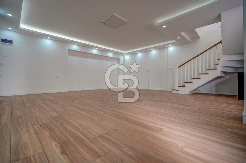 BAYRAMOĞLU PLAJYOLU SOK. DENİZE 20 MT 330 M2 ÖZEL YAPIM DAİRE