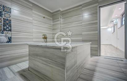 BAYRAMOĞLU PLAJYOLU SOK. DENİZE 20 MT 330 M2 ÖZEL YAPIM DAİRE