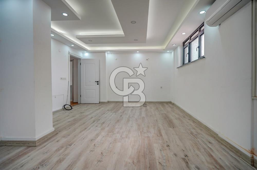 BAYRAMOĞLU PLAJYOLU SOK. DENİZE 20 MT 330 M2 ÖZEL YAPIM DAİRE