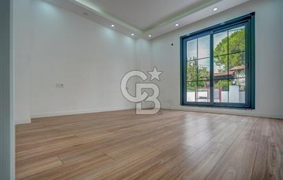 BAYRAMOĞLU PLAJYOLU SOK. DENİZE 20 MT 330 M2 ÖZEL YAPIM DAİRE