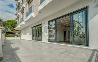 BAYRAMOĞLU PLAJYOLU SOK. DENİZE 20 MT 330 M2 ÖZEL YAPIM DAİRE