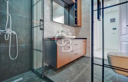 BAYRAMOĞLU PLAJYOLU SOK. DENİZE 20 MT 330 M2 ÖZEL YAPIM DAİRE