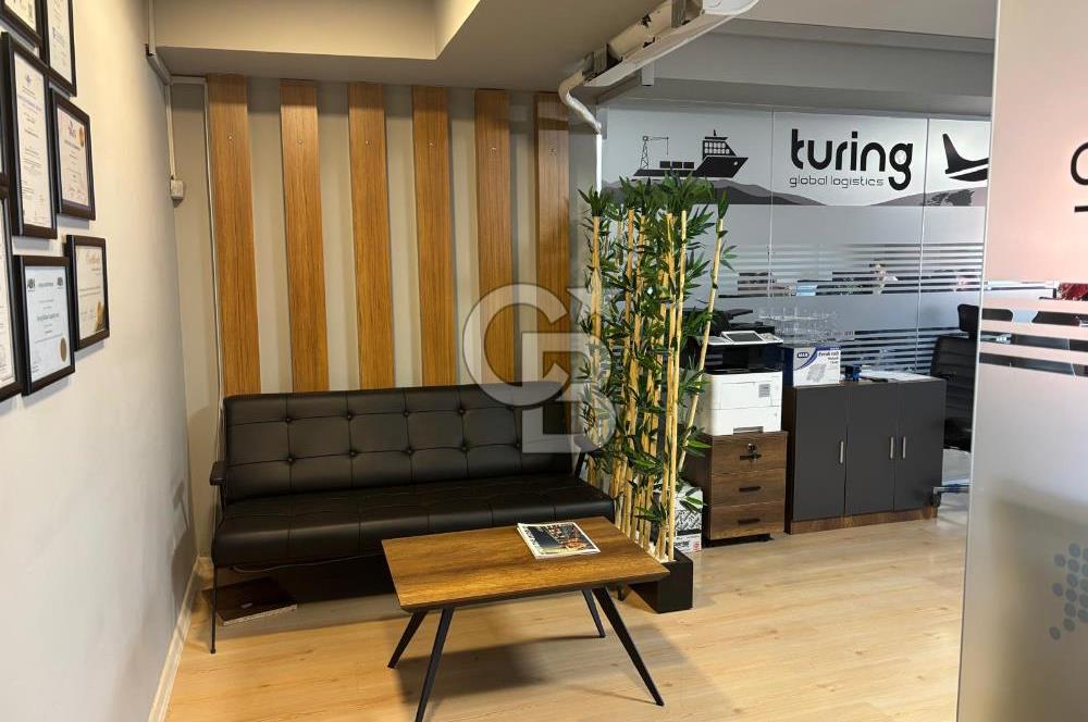 Alsancak'ta Merkezi Konumda Kiralık Ofis