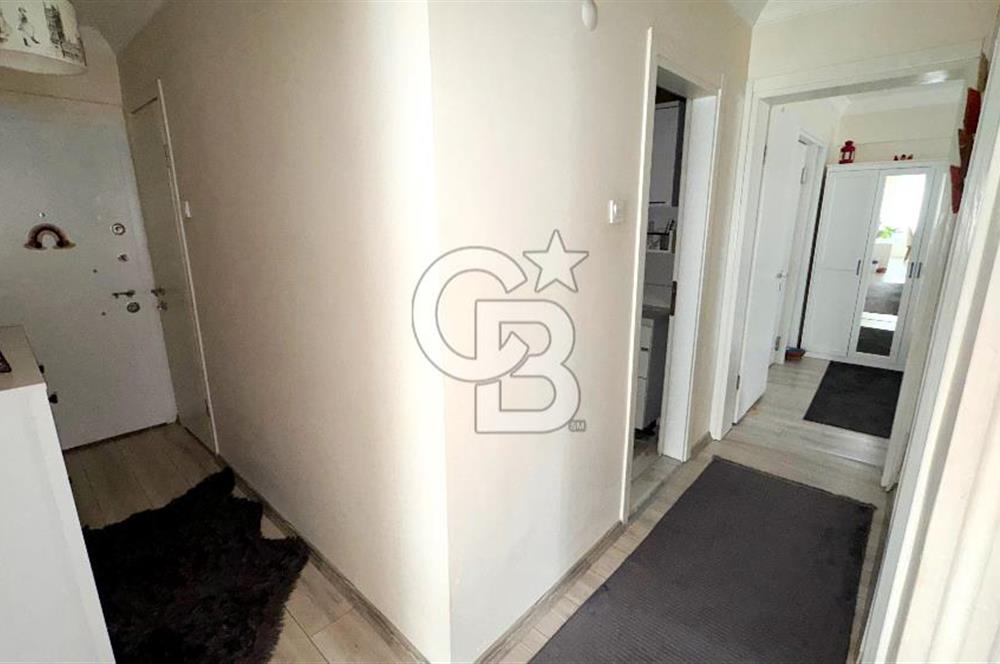 BORNOVA MERKEZDE GİYİNME ODALI 2+1 SATILIK DAİRE