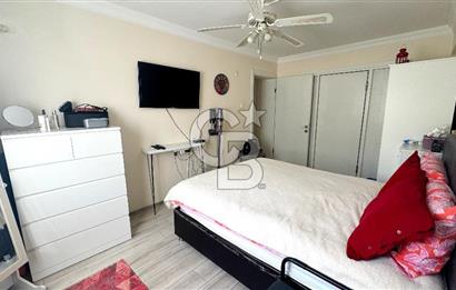 BORNOVA MERKEZDE GİYİNME ODALI 2+1 SATILIK DAİRE