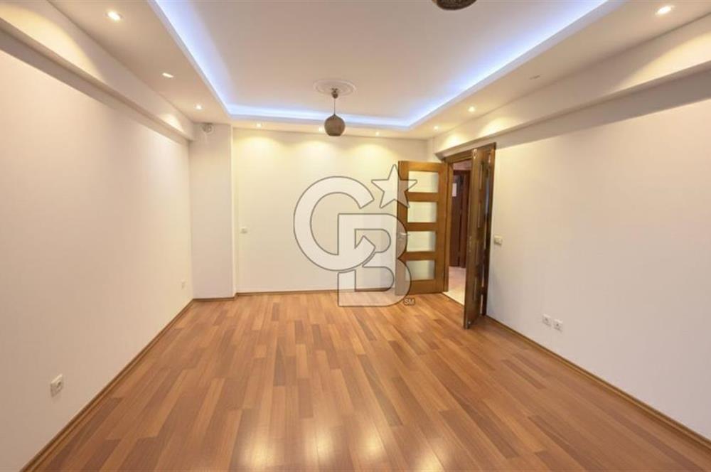 KARŞIYAKA YALl BULVARI 'NDA DENİZ MANZARALI 2+1 SATILIK DAİRE 