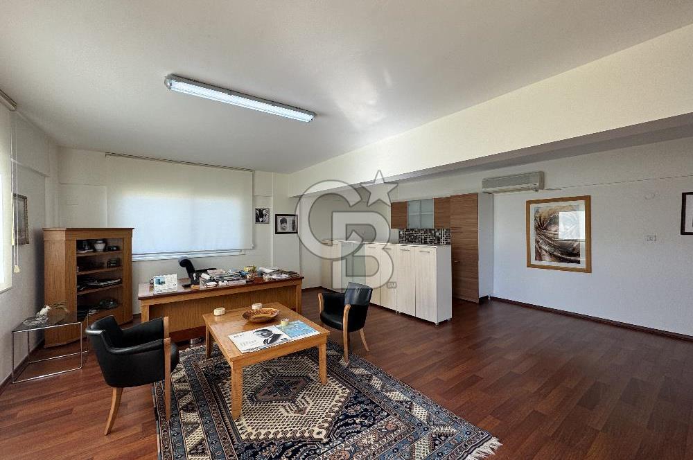 MANİSA DEMİRCİ'DE BÜYÜK ÖLÇEKLİ DAMIZLIK KOYUN-KEÇİ ÇİFTLİĞİ