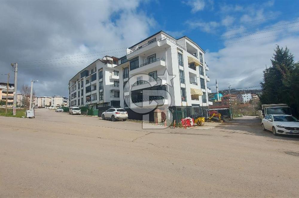 İZMİT KURUÇEŞME HATİPKÖY MAHALLESİ SATILIK DEĞERLİ DÜKKAN