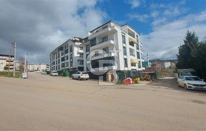 İZMİT KURUÇEŞME HATİPKÖY MAHALLESİ SATILIK DEĞERLİ DÜKKAN