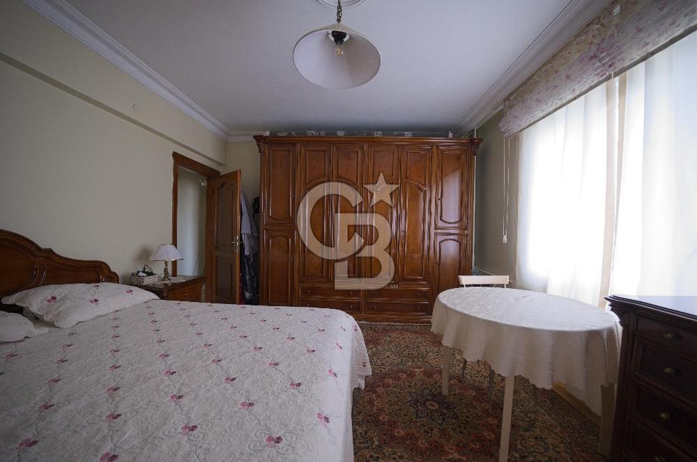 ERENKÖY KAZIM KARABEKİR PAŞA'da 3+1 BALKONLU EŞYALI  KİRALIK DAİRE