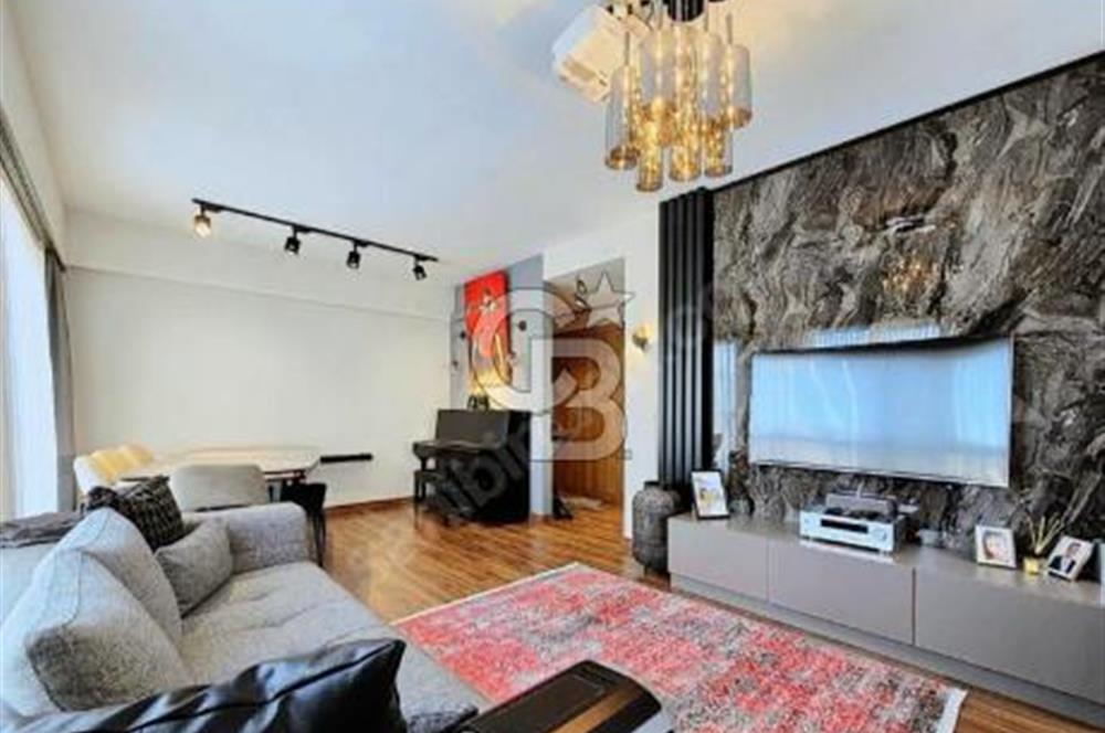 Çekmeköy’ün Prestijli Projesinde Özel Tasarım Modern Daire