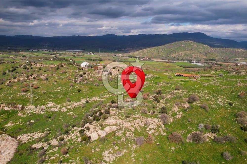 DİKİLİ'DE DENİZ MANZARALI SATILIK İKİZ VİLLA ARSASI 