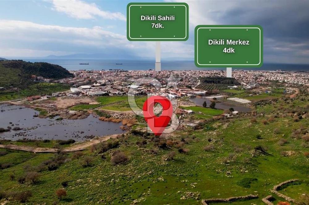 DİKİLİ'DE DENİZ MANZARALI SATILIK İKİZ VİLLA ARSASI 