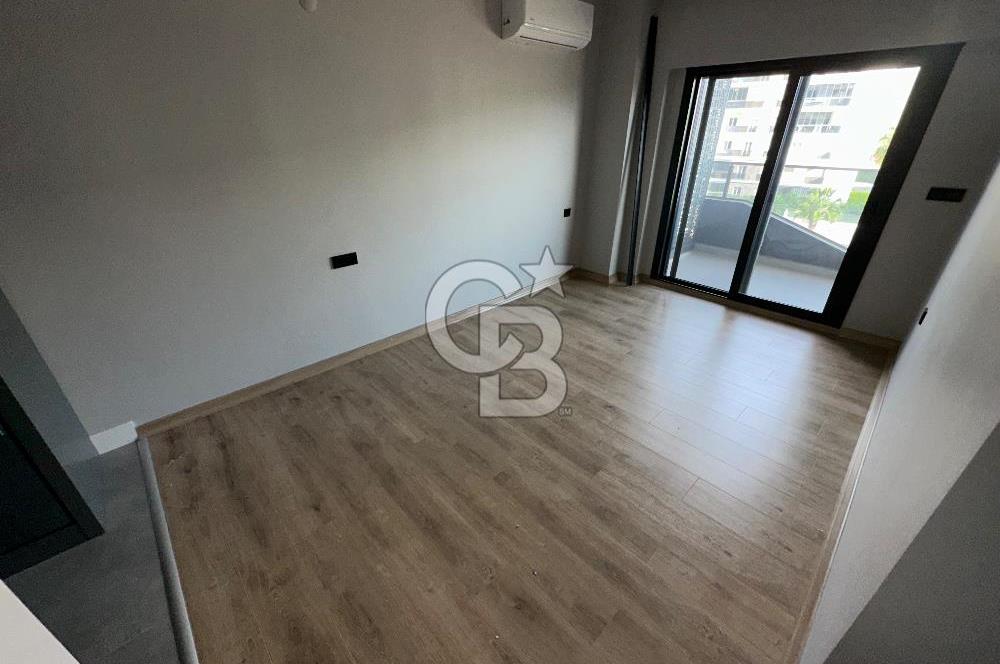 Çiğli Balatçıkta Katip Çelebi Üni Yakını Azel Deluxe Satılık 2+1