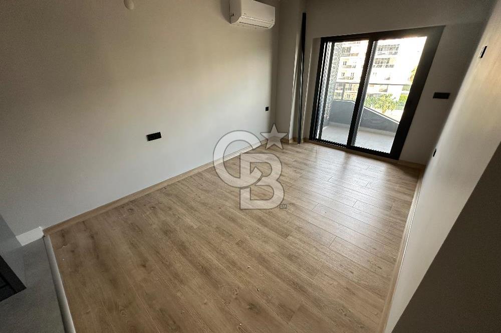 Çiğli Balatçıkta Katip Çelebi Üni Yakını Azel Deluxe Satılık 2+1