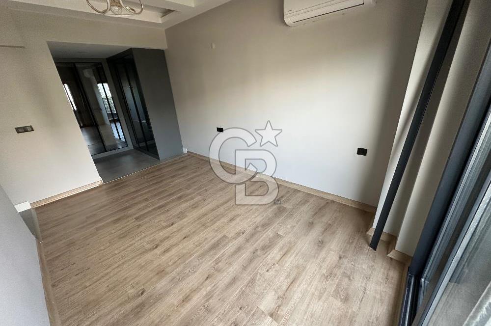 Çiğli Balatçıkta Katip Çelebi Üni Yakını Azel Deluxe Satılık 2+1