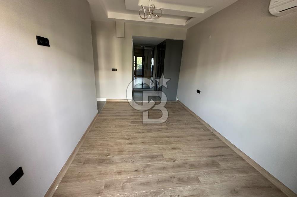 Çiğli Balatçıkta Katip Çelebi Üni Yakını Azel Deluxe Satılık 2+1