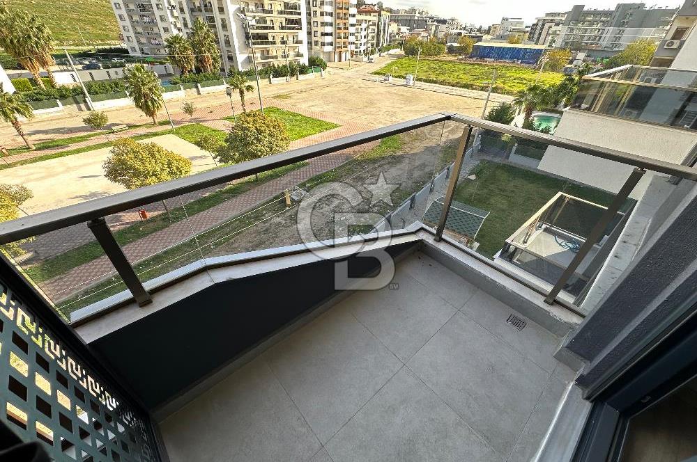 Çiğli Balatçıkta Katip Çelebi Üni Yakını Azel Deluxe Satılık 2+1