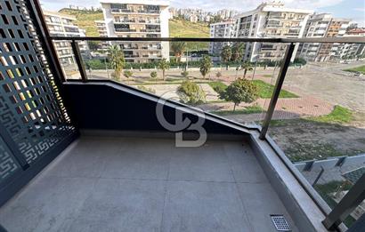 Çiğli Balatçıkta Katip Çelebi Üni Yakını Azel Deluxe Satılık 2+1