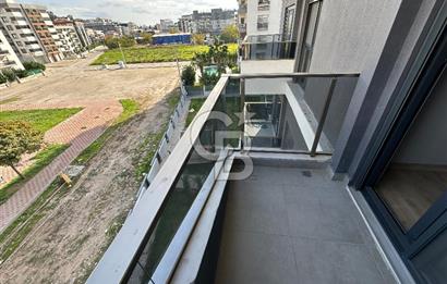 Çiğli Balatçıkta Katip Çelebi Üni Yakını Azel Deluxe Satılık 2+1