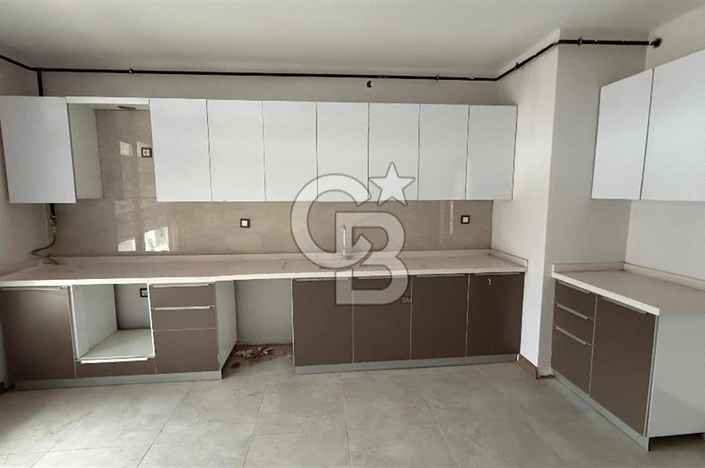 ADANANIN EN PRESTİJLİ PROJESİNDE GÖL MANZARALI YATAY MİMARİ 3+1