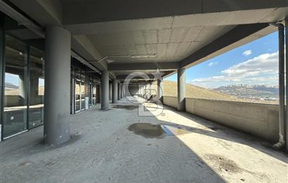 Parmen İvedik Park'da Satılık 102 m² Ticari Dükkan