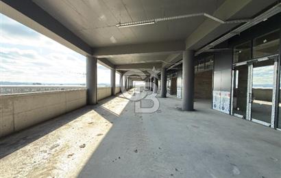 Parmen İvedik Park'da Satılık 102 m² Ticari Dükkan